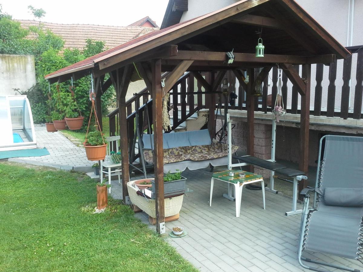 Utulny Privat Apartamento Veľký Meder Exterior foto
