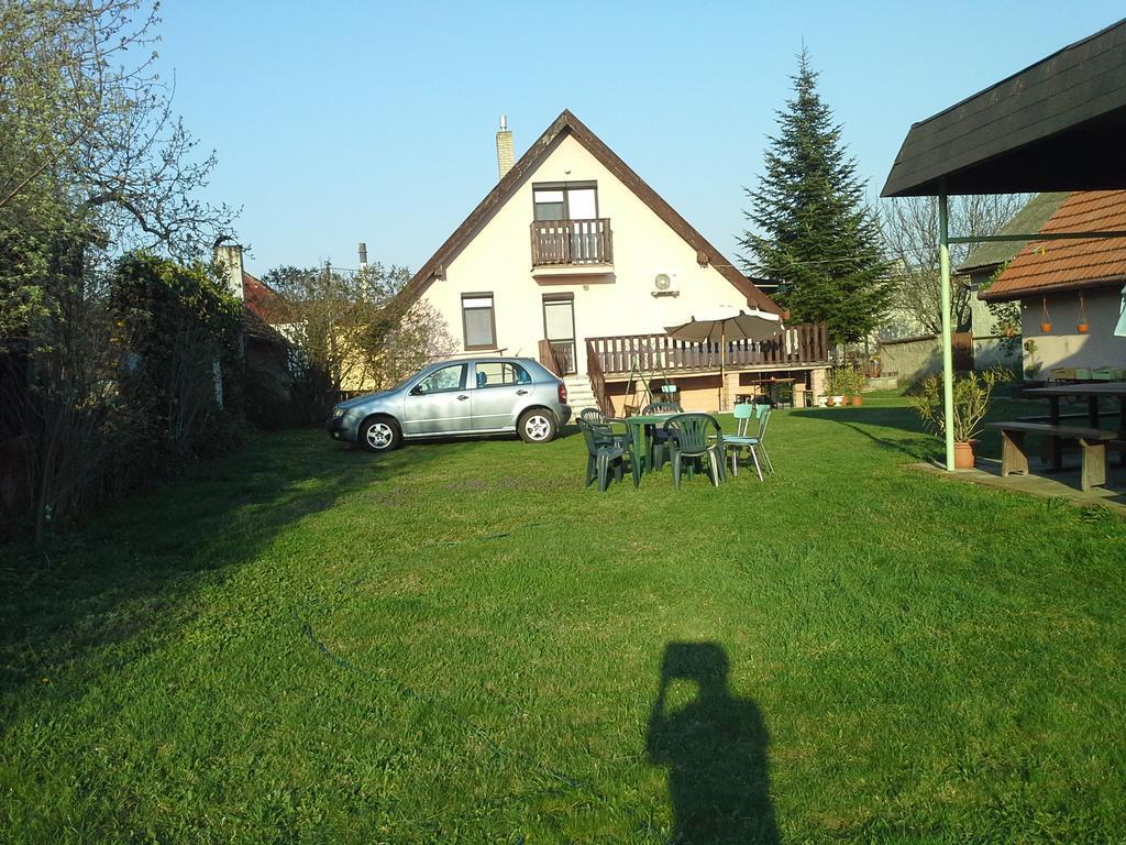 Utulny Privat Apartamento Veľký Meder Exterior foto