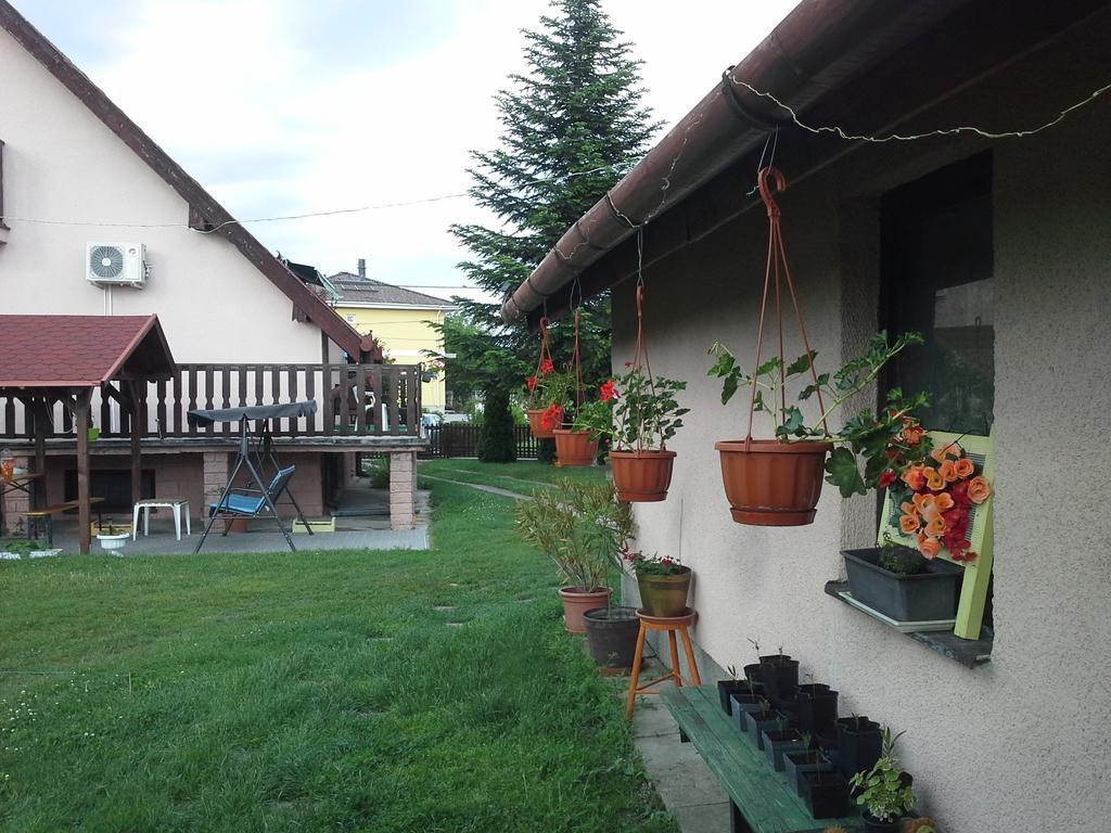 Utulny Privat Apartamento Veľký Meder Exterior foto