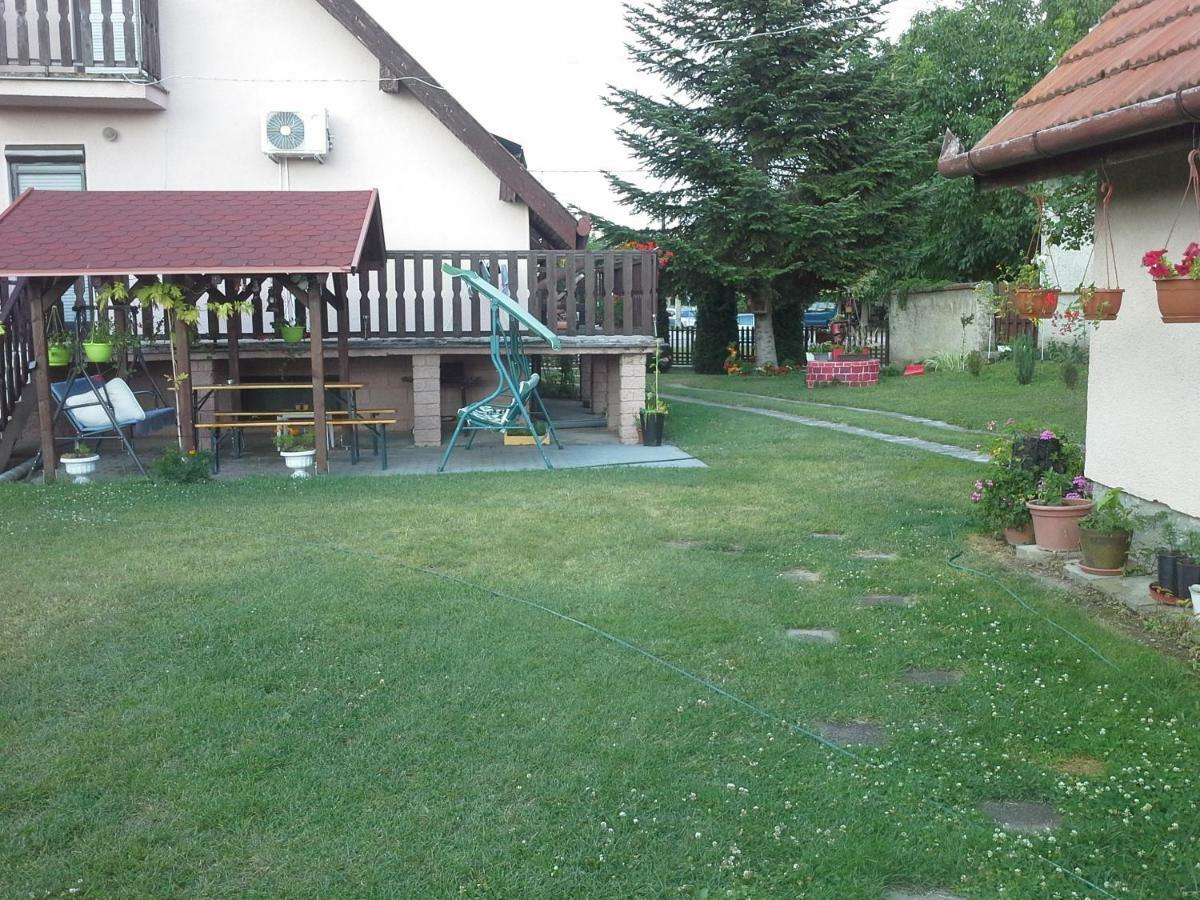 Utulny Privat Apartamento Veľký Meder Exterior foto