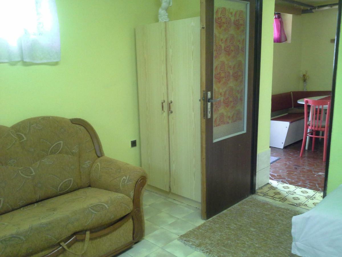Utulny Privat Apartamento Veľký Meder Exterior foto